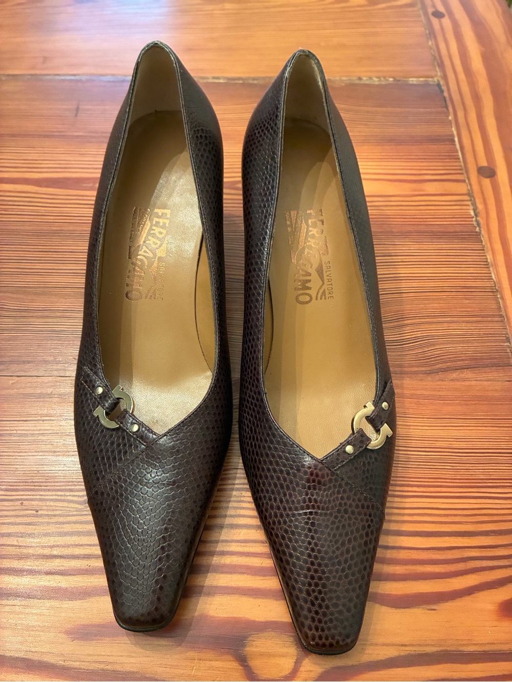 Salvatore Ferragamo Women's Brown Leather Pumps